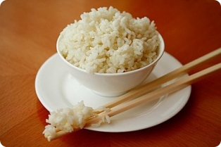 http://2.bp.blogspot.com/_1oeI_YTvkMU/SgK1tzH-4aI/AAAAAAAAQfA/skdDMpcBuH8/s400/japanese+rice.jpg